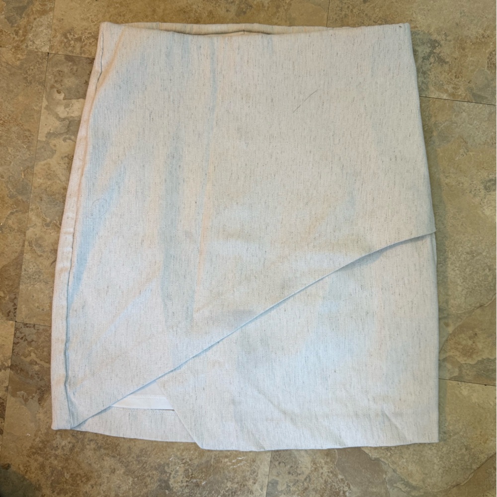 Dynamite Soft ivory Skirt